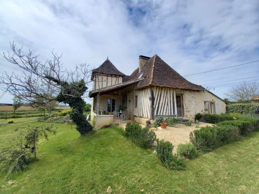 Будинок в Villeréal, Nouvelle-Aquitaine 10828572