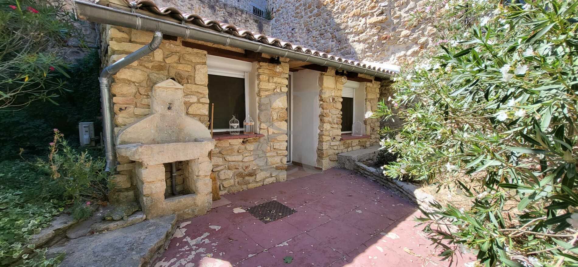 rumah dalam Bedoin, Provence-Alpes-Côte d'Azur 10828591