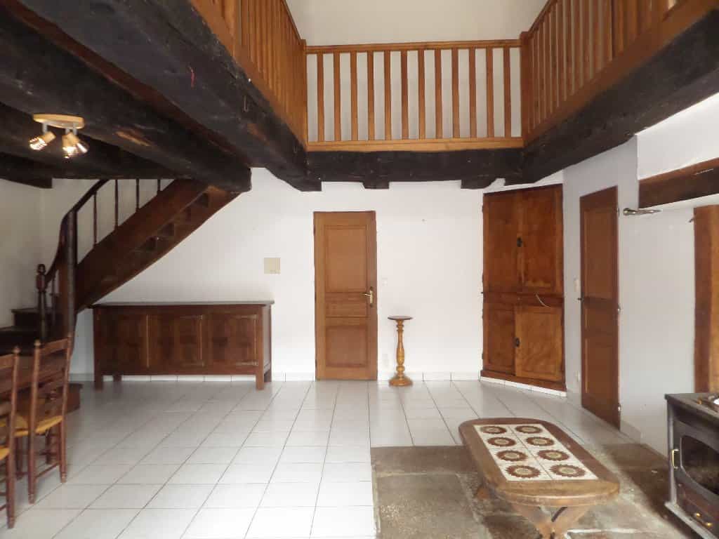 Talo sisään Nouic, Nouvelle-Aquitaine 10828691