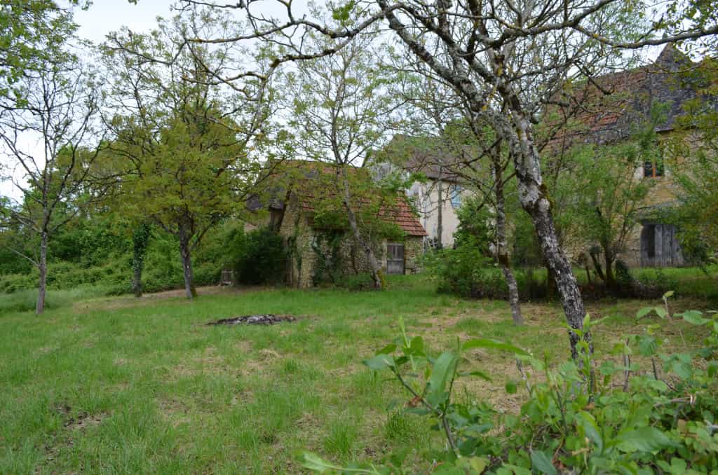 Dom w Montignac, Nouvelle-Aquitaine 10828792