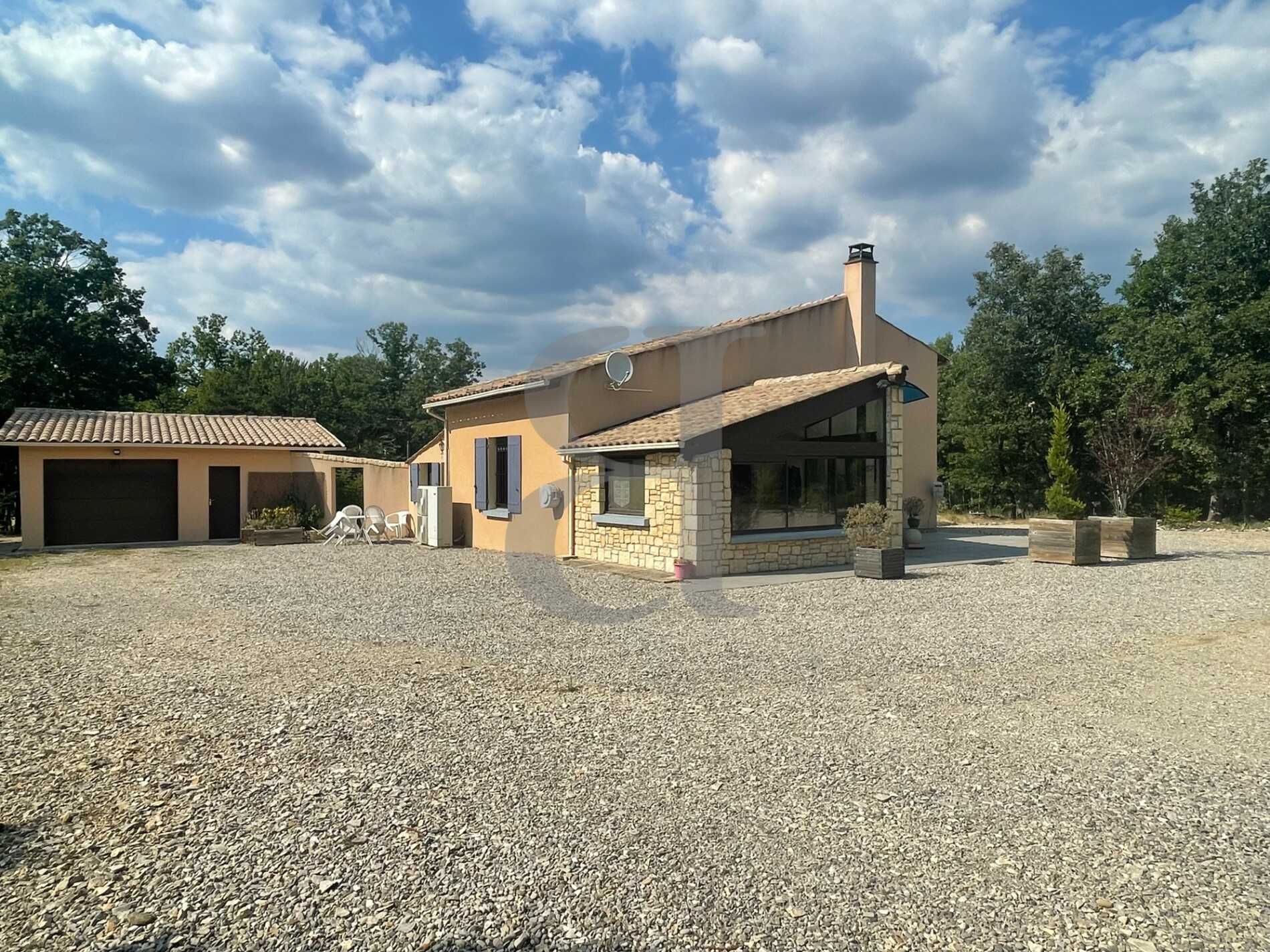 Casa nel Buis-les-Baronnies, Alvernia-Rodano-Alpi 10828801