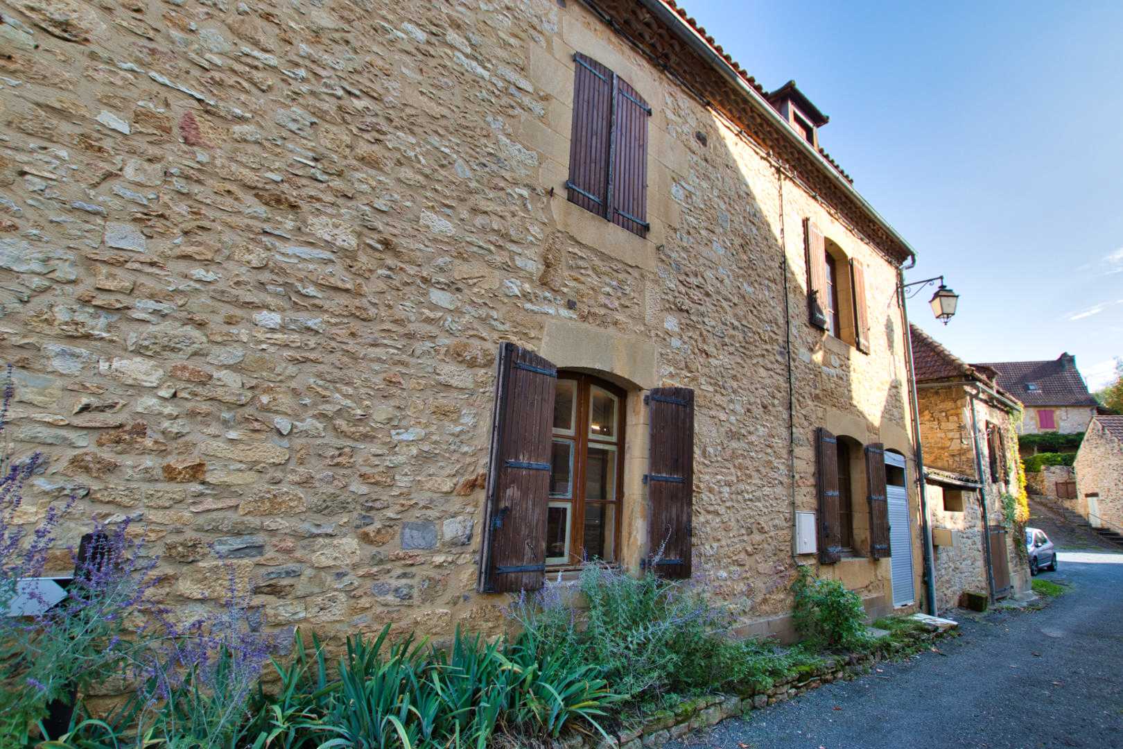 House in Saint-Cyprien, Nouvelle-Aquitaine 10828814