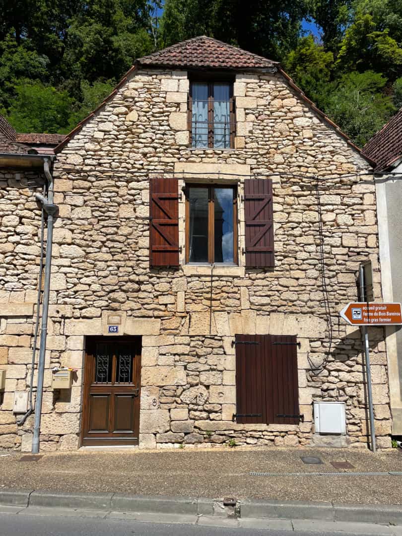 Rumah di Auba, Nouvelle-Aquitaine 10828877