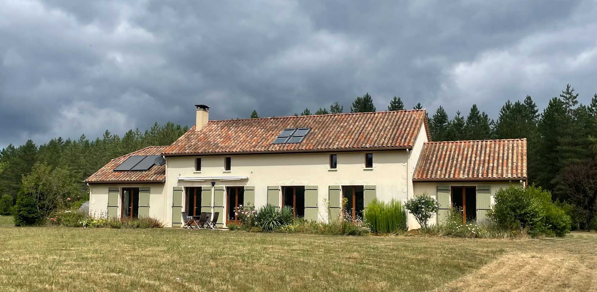 House in Perigueux, Nouvelle-Aquitaine 10829002