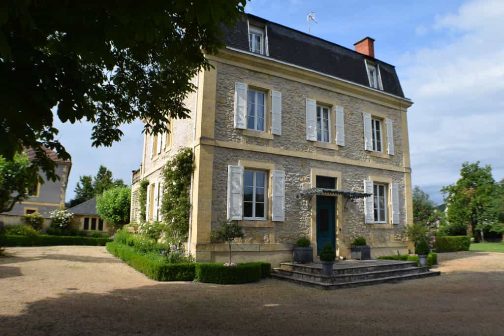 Talo sisään Aubas, Nouvelle-Aquitaine 10829072