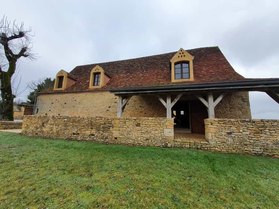 House in Paunat, Nouvelle-Aquitaine 10829204