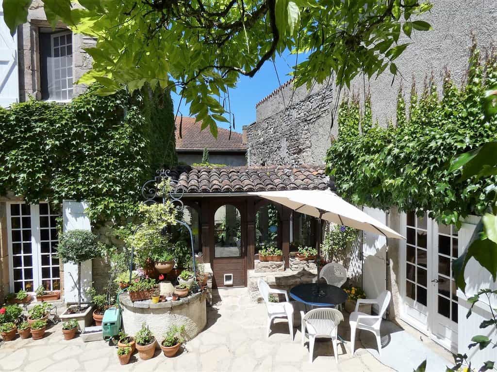 rumah dalam Cordes-sur-Ciel, Occitanie 10829314
