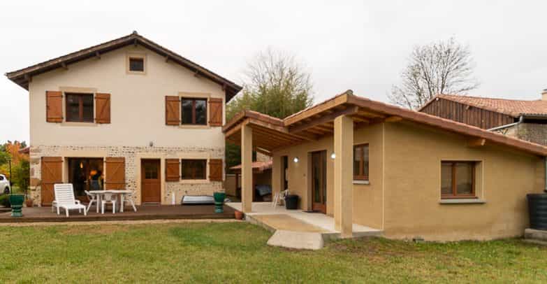 rumah dalam Plaisance, Occitanie 10829687