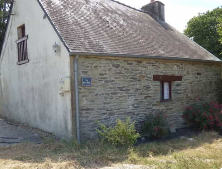 House in Caro, Bretagne 10829868