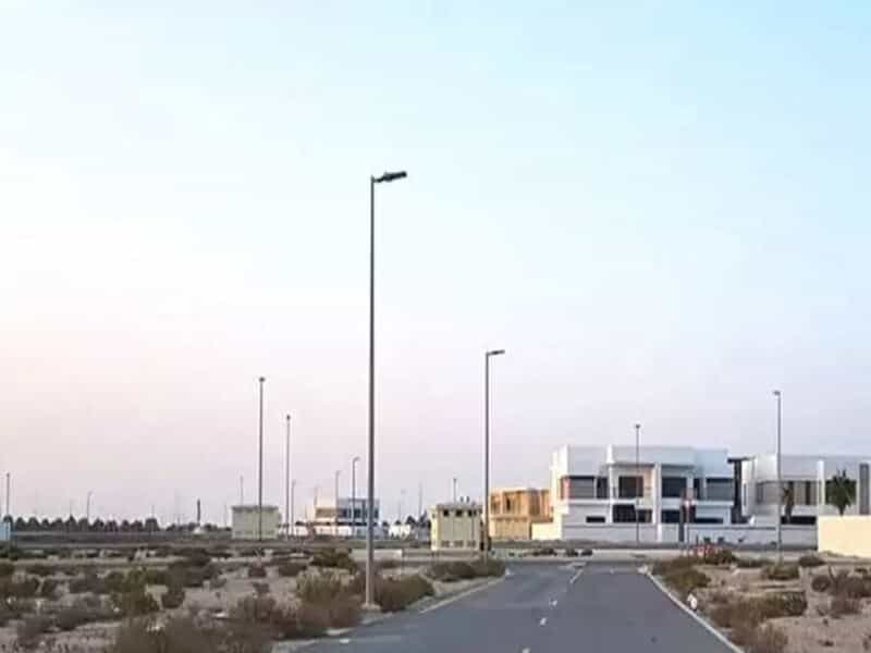 Terra no `Ud al Bayda', Dubai 10829925