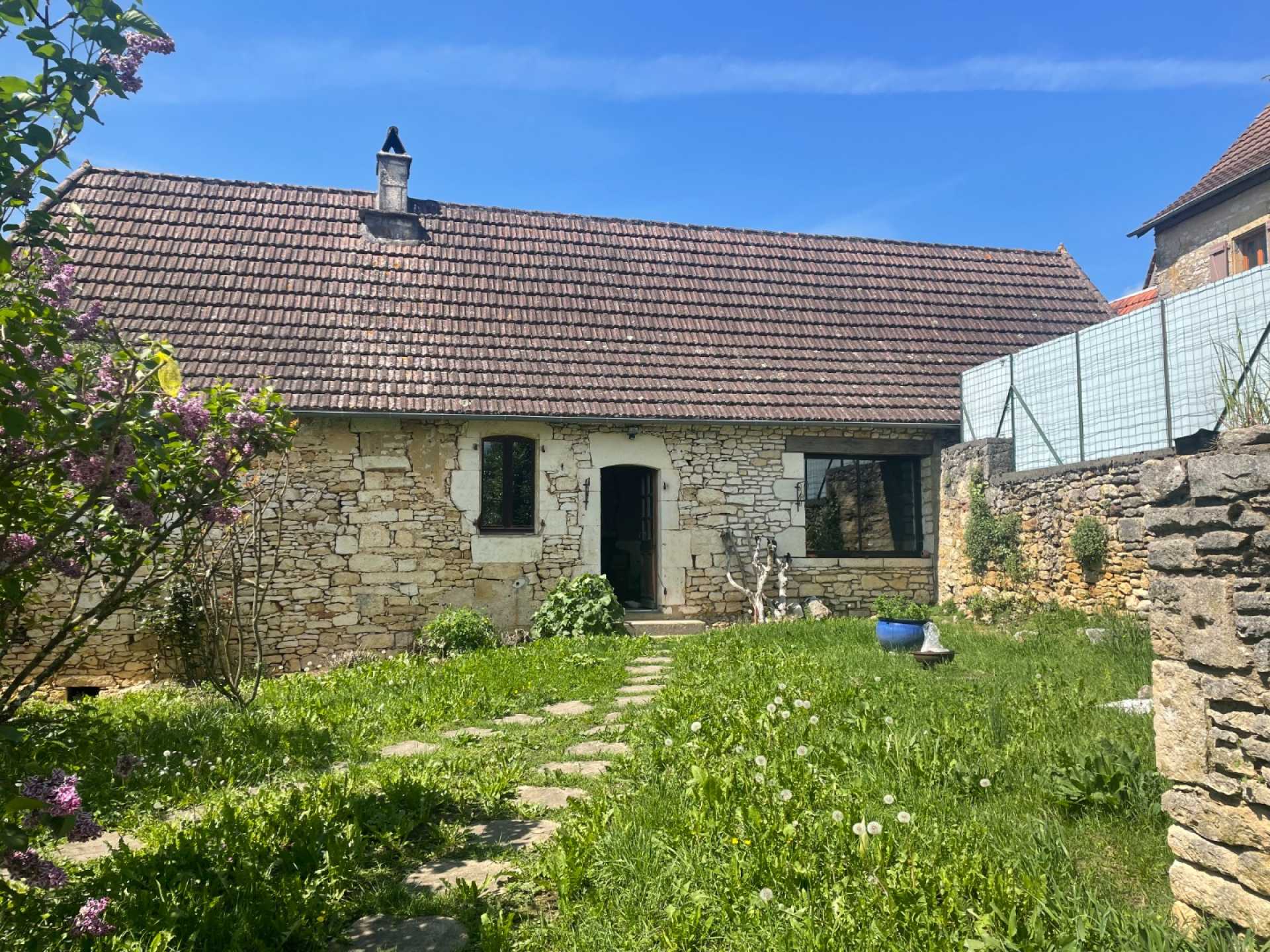 집 에 Montignac, Nouvelle-Aquitaine 10829964