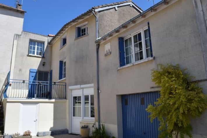 Casa nel Couture-d'Argenson, Nouvelle-Aquitaine 10829995