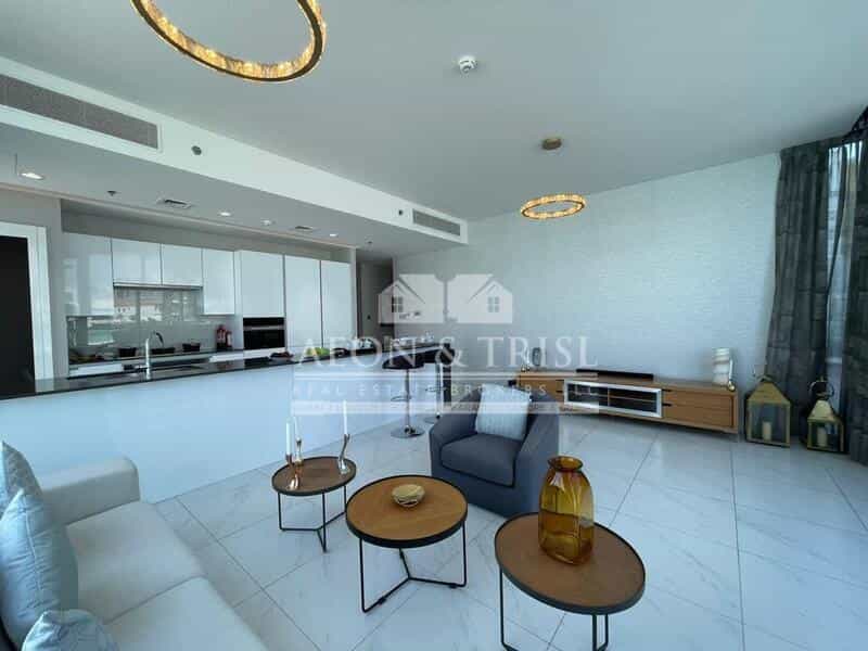 Condominium in Dubai, Dubayy 10830186