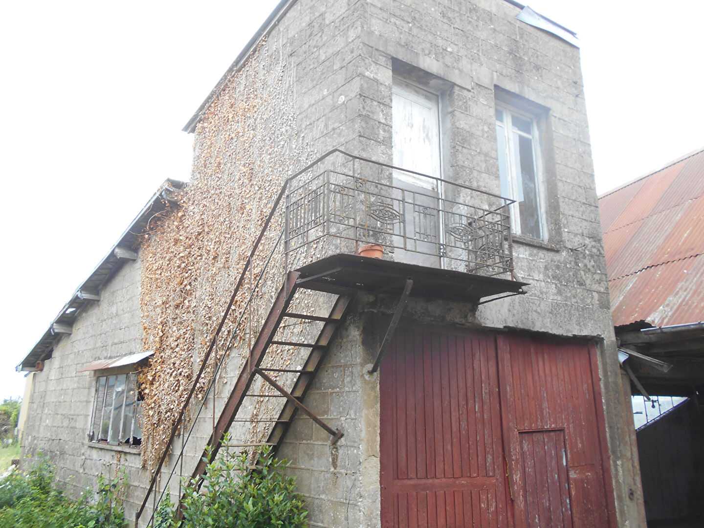 Rumah di Saint-Laurent-de-Terregatte, Normandia 10830199