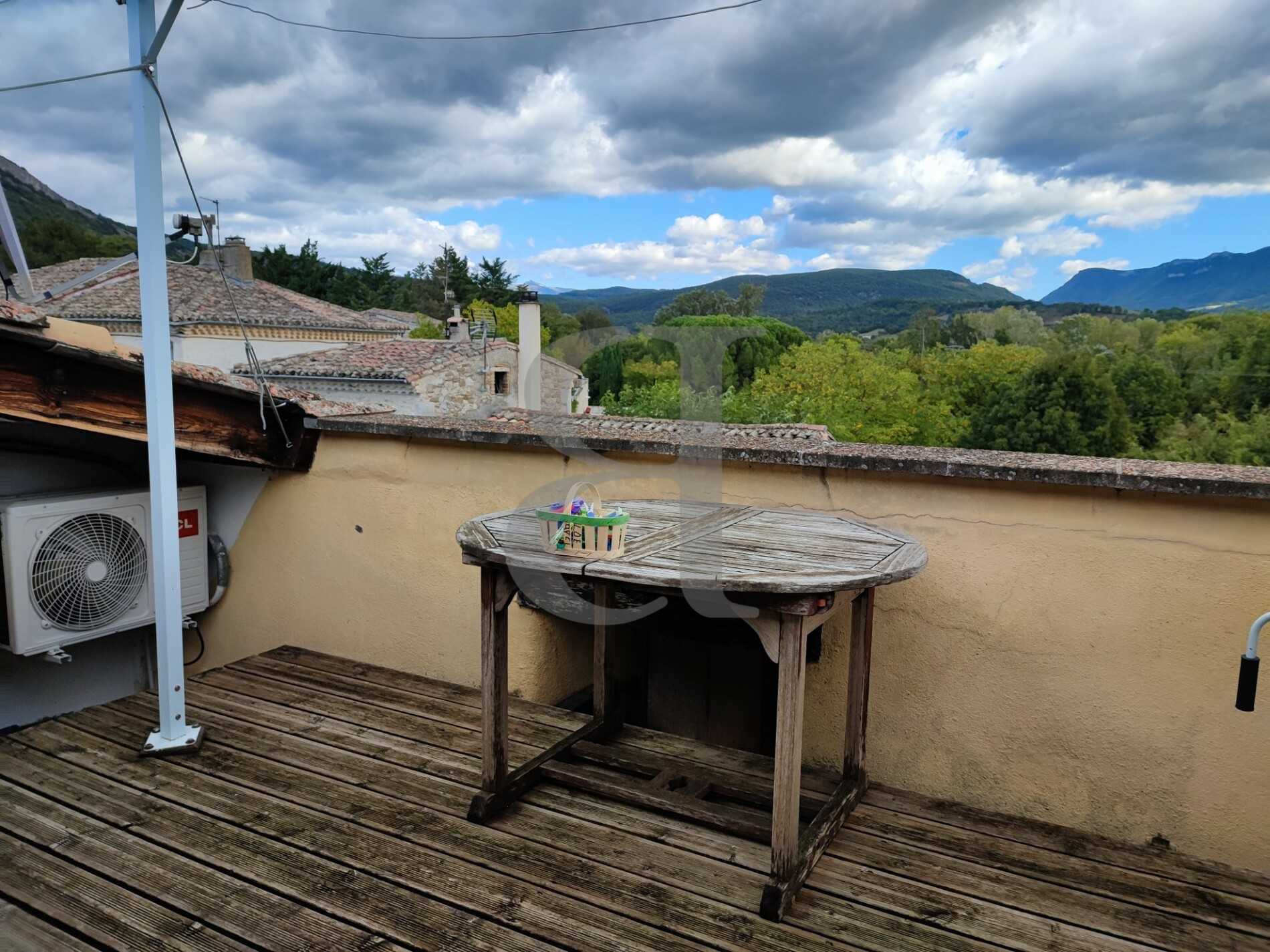 집 에 La Bégude-de-Mazenc, Auvergne-Rhône-Alpes 10830248