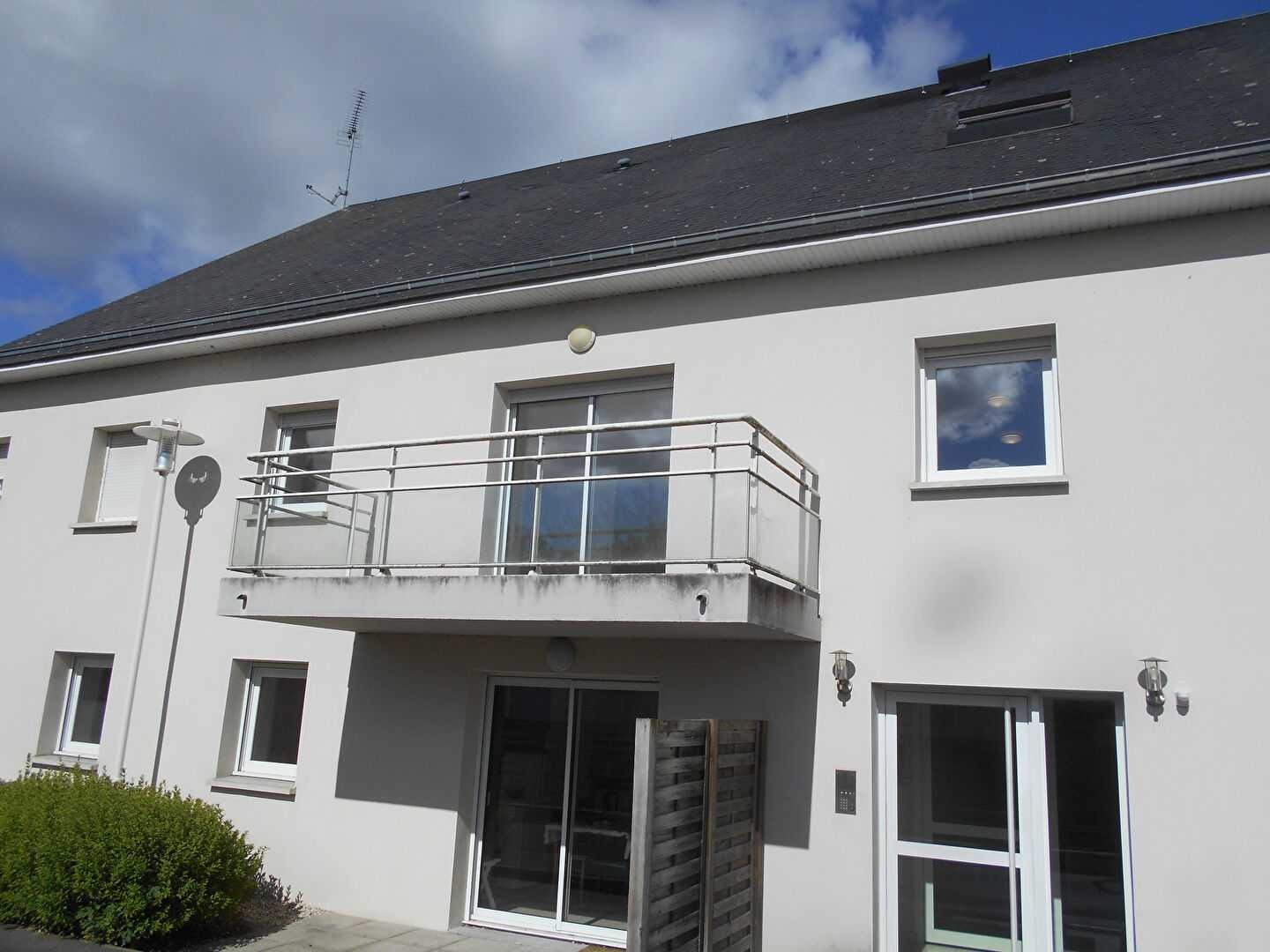 Condominium in Parigny, Normandie 10830481