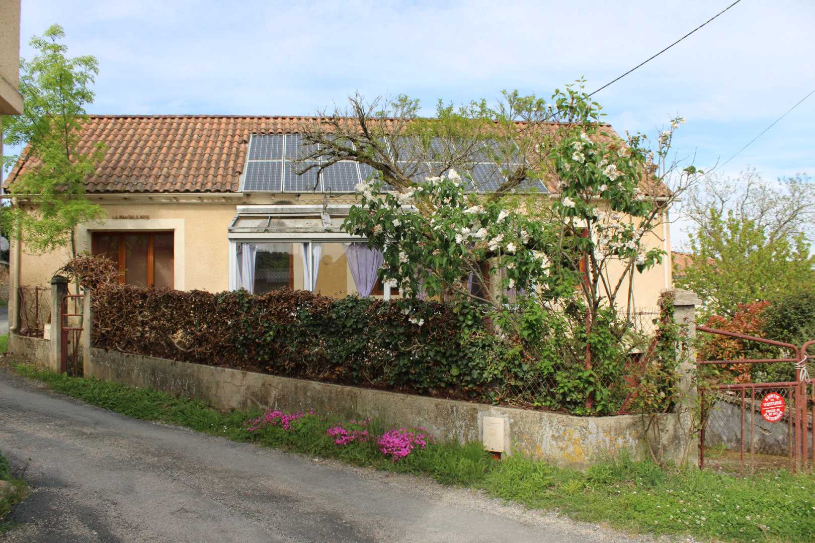 Dom w Montignac, Nouvelle-Aquitaine 10830507