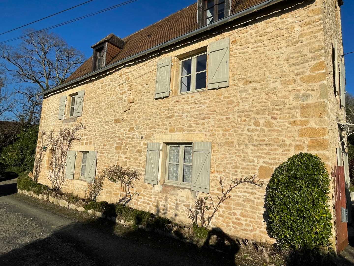 House in Aubas, Nouvelle-Aquitaine 10830515