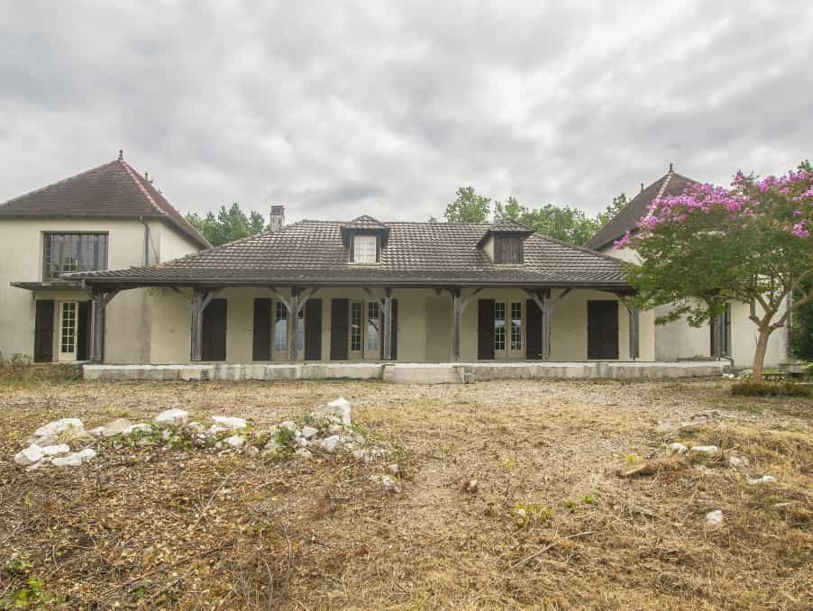 Rumah di Cahuzac, Nouvelle-Aquitaine 10830601