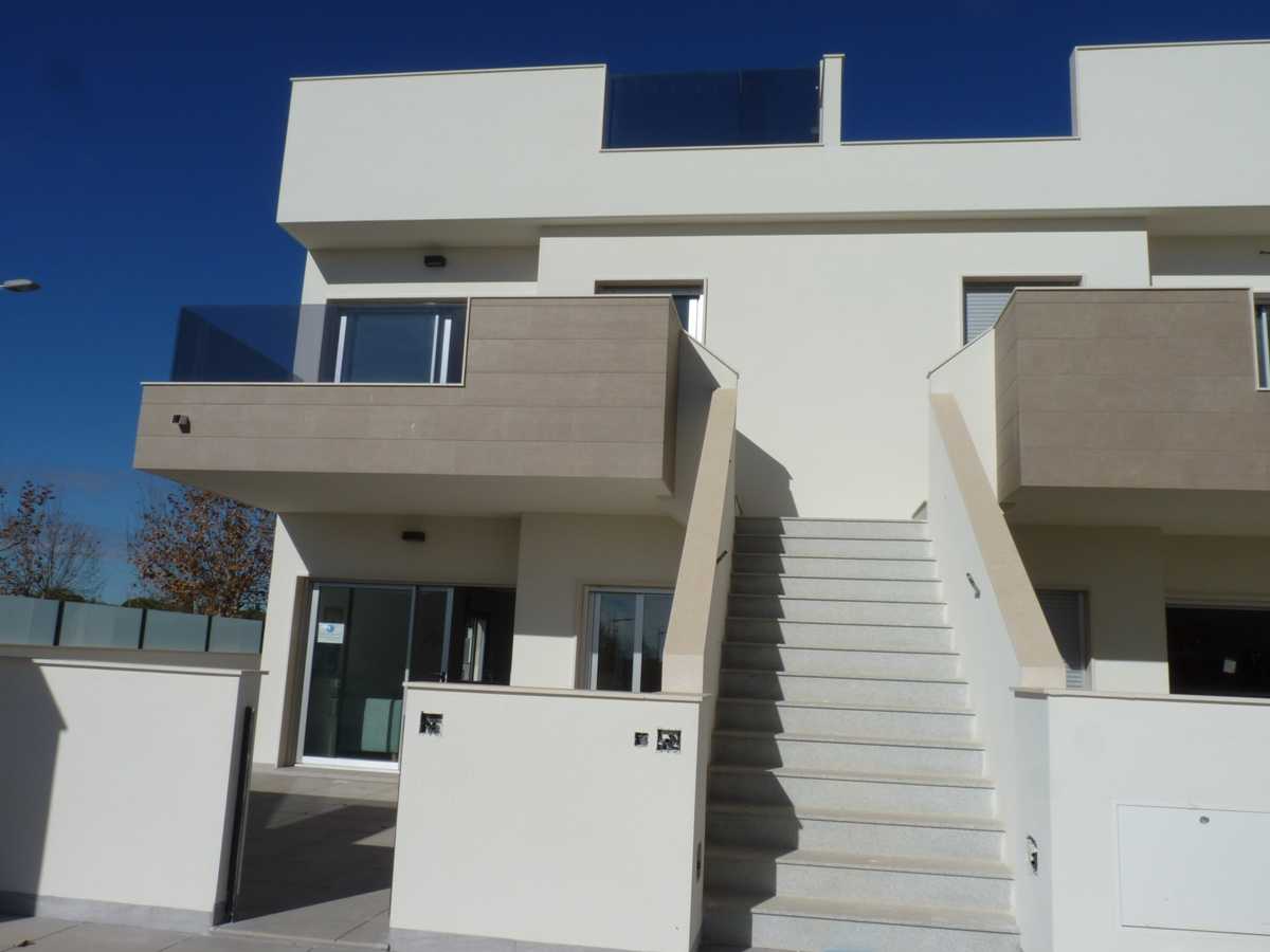 Eigentumswohnung im Pilar de la Horadada, Valencian Community 10830747