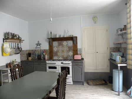 жилой дом в Saint-Claud, Nouvelle-Aquitaine 10830973