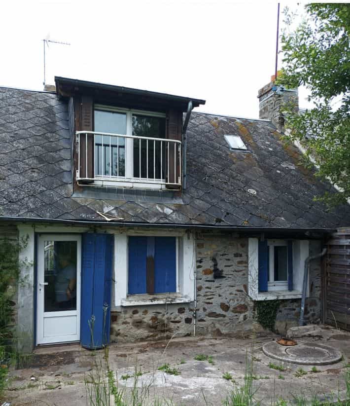 بيت في Rives-d'Andaine, Normandy 10831303