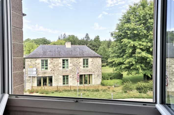 House in Lanouee, Bretagne 10831493