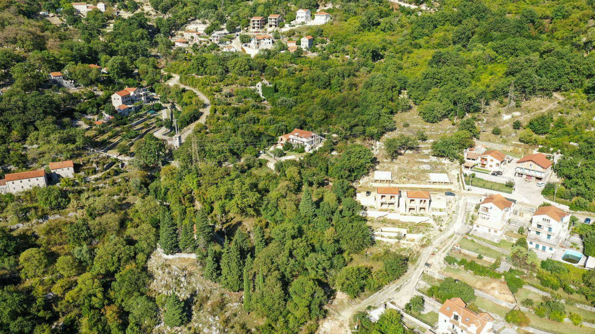 Condominium in Knezlaz, Kotor 10831498