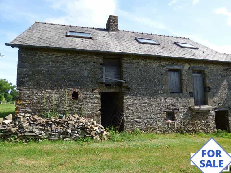 House in Saint-Aignan-de-Couptrain, Pays de la Loire 10831890