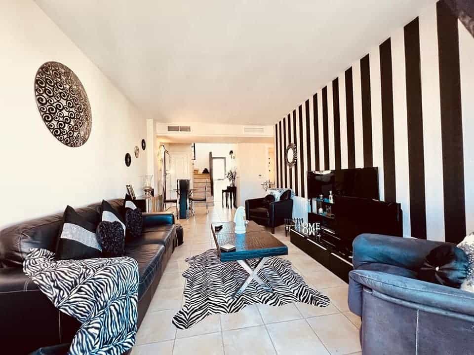 Condominium in Corvera, Murcia 10832119
