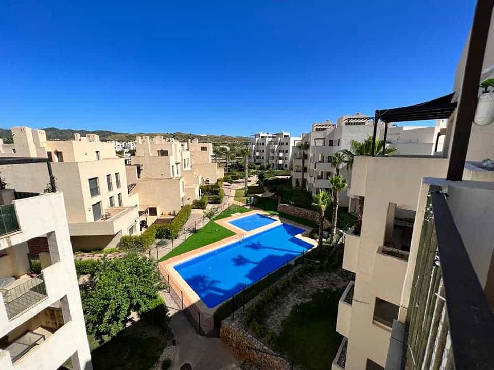 Condominium in , Región de Murcia 10832119