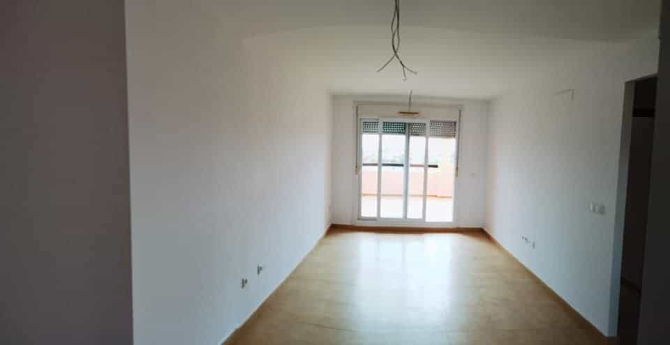 Condominium in Mazarron, Murcia 10832371