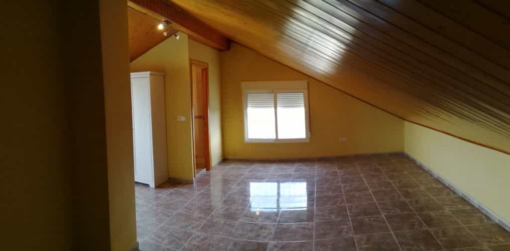 σπίτι σε Corvera, Región de Murcia 10832398