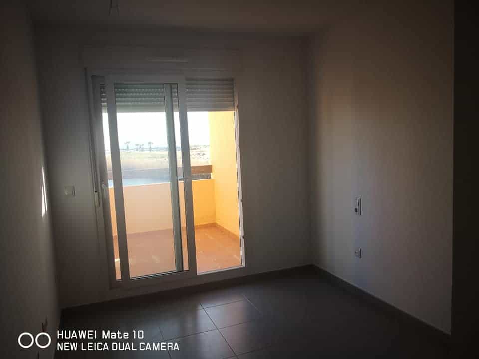 Condominium in Las Pedrenas, Murcia 10832416