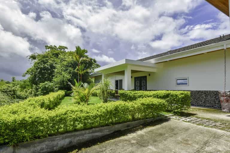 Hus i , Guanacaste Province 10832876