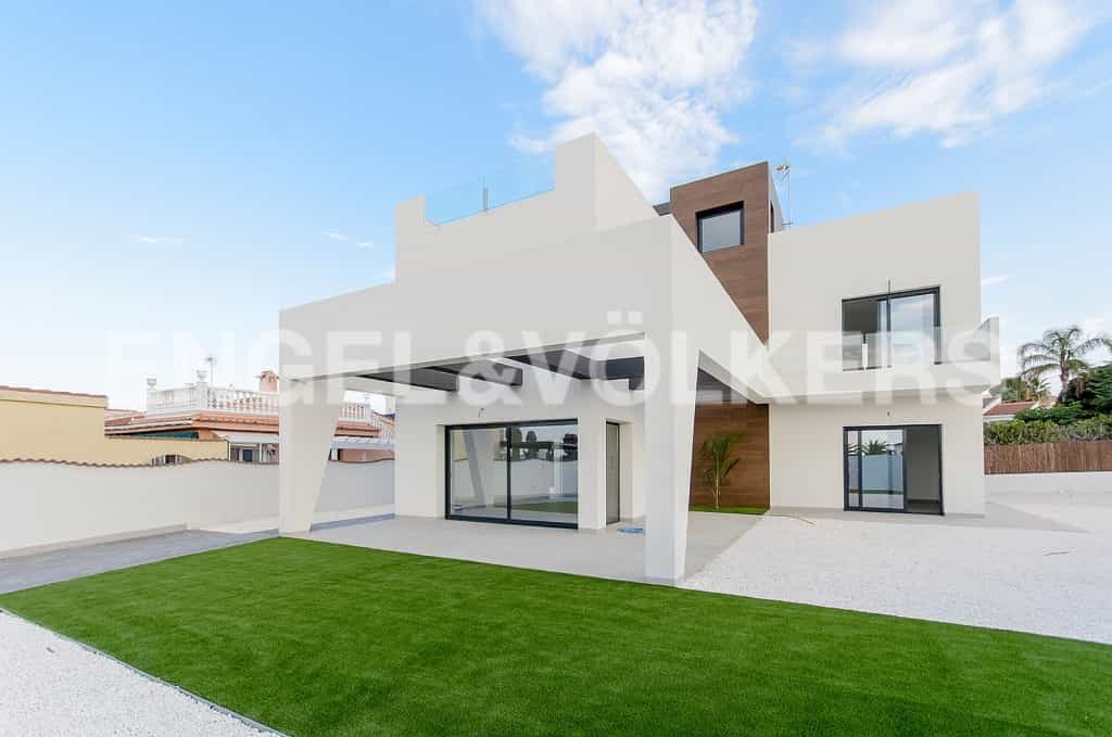 жилой дом в Quesada, Valencian Community 10833007