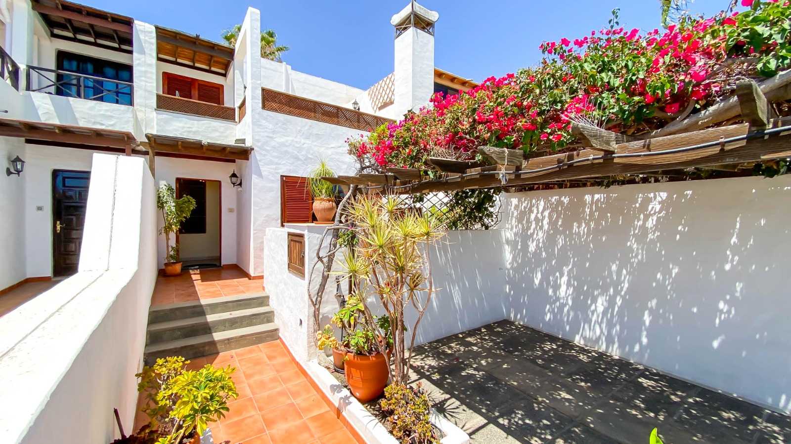 House in Tias, Canary Islands 10833307