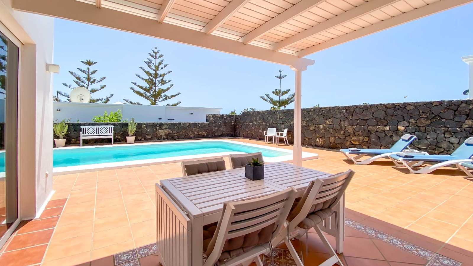 House in Tias, Canary Islands 10833374