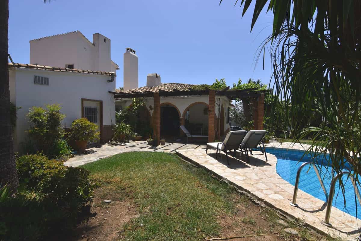 rumah dalam Mijas, Andalusia 10833437