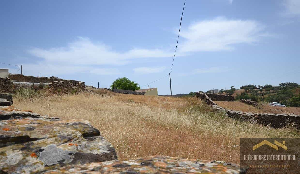 Land in Salir, Faro District 10833511