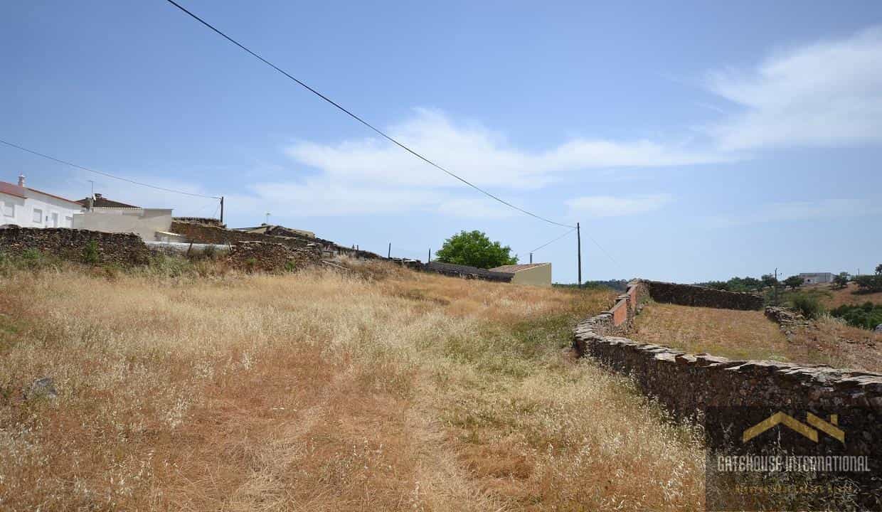 Land in Salir, Faro District 10833511