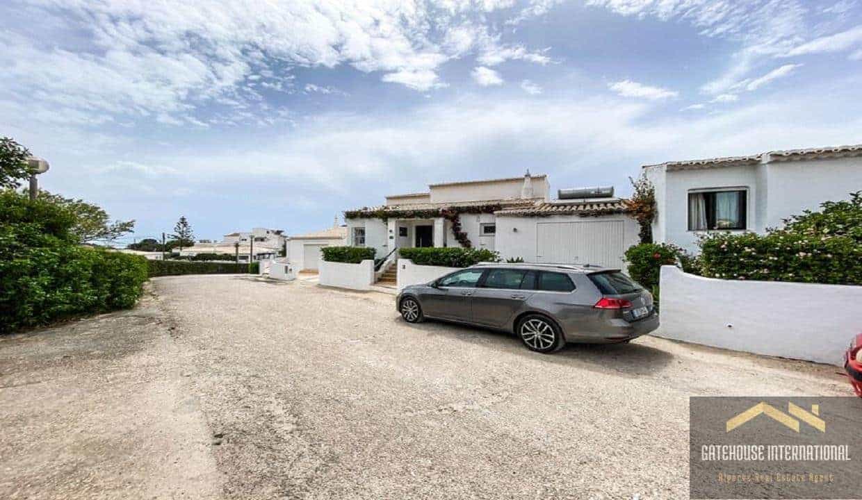 House in Praia da Luz, Faro District 10833627