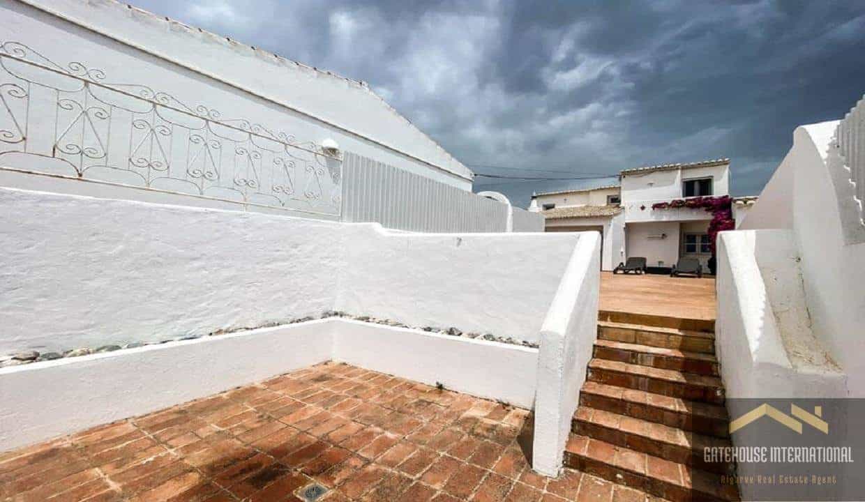 House in Praia da Luz, Faro District 10833627