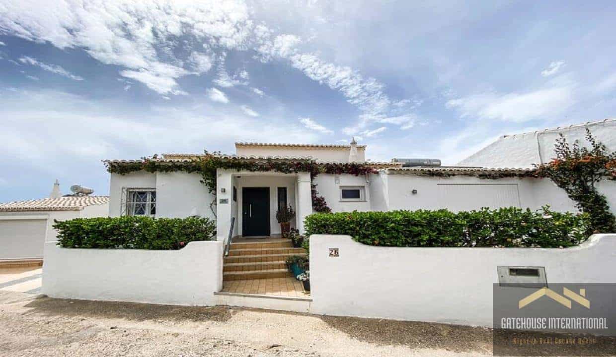 жилой дом в Praia da Luz, Faro District 10833627