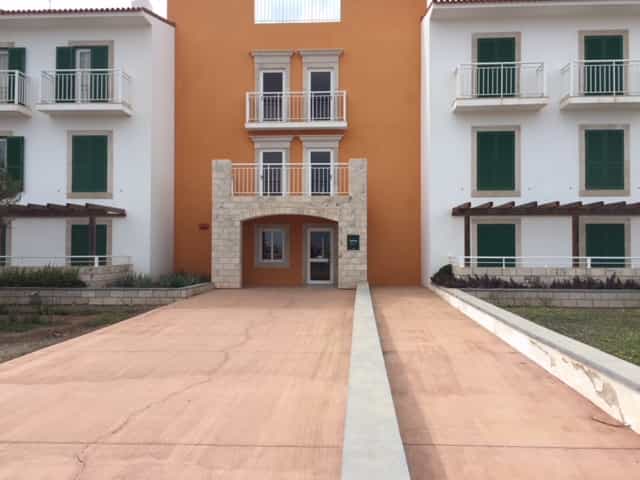 Condominium in Espargos, Sal 10833843