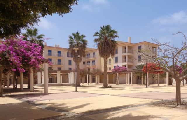 Condominium in Santa Maria, Sal 10833854