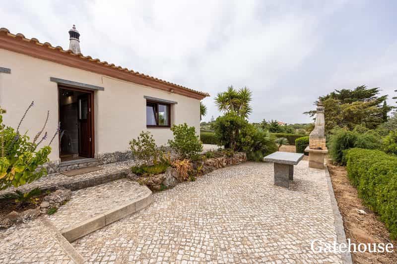 House in , Faro District 10833861