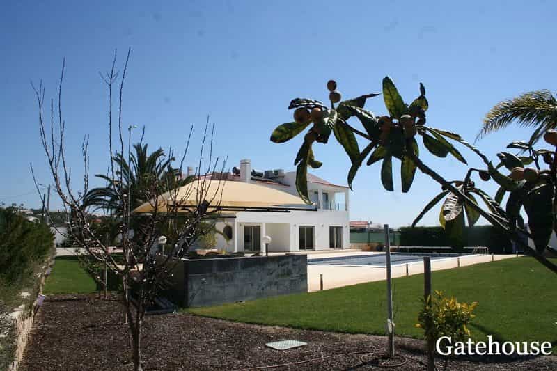 House in Guia, Faro 10834113