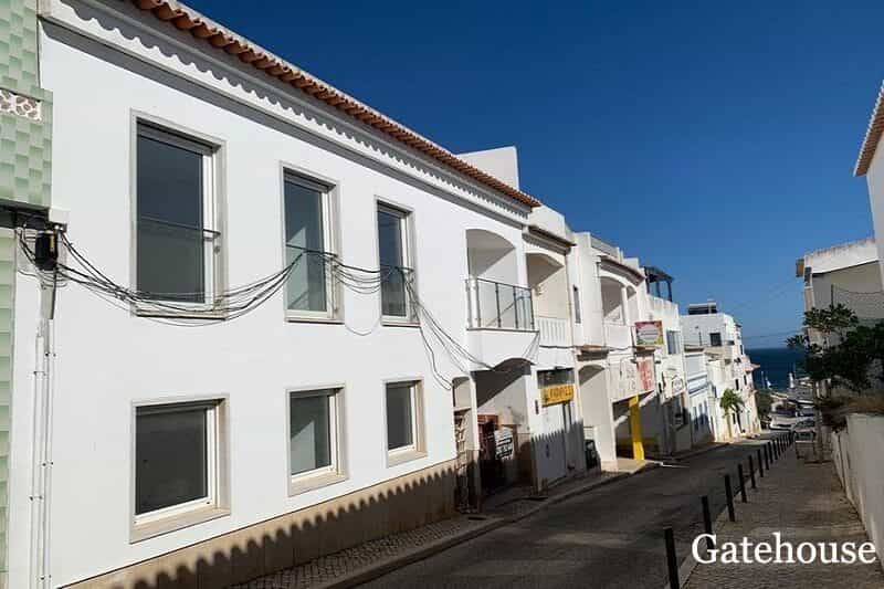 عمارات في Praia da Luz, Faro District 10834259