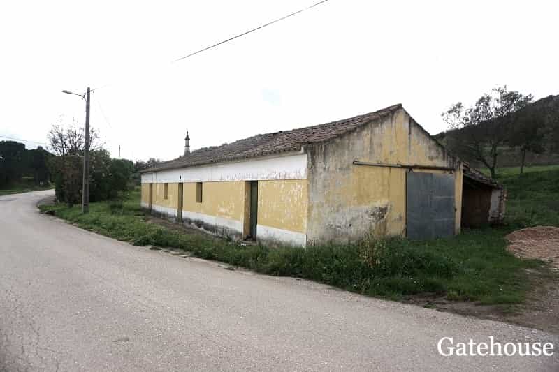 House in , Faro District 10834505